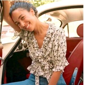 Doen Black and White Floral Blouse